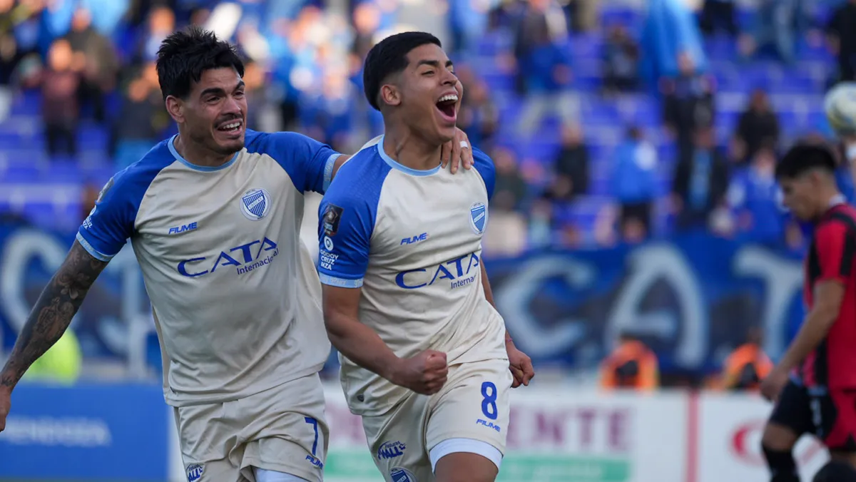 Godoy Cruz venció a Defensores de Belgrano y empieza a construir un nuevo equipo