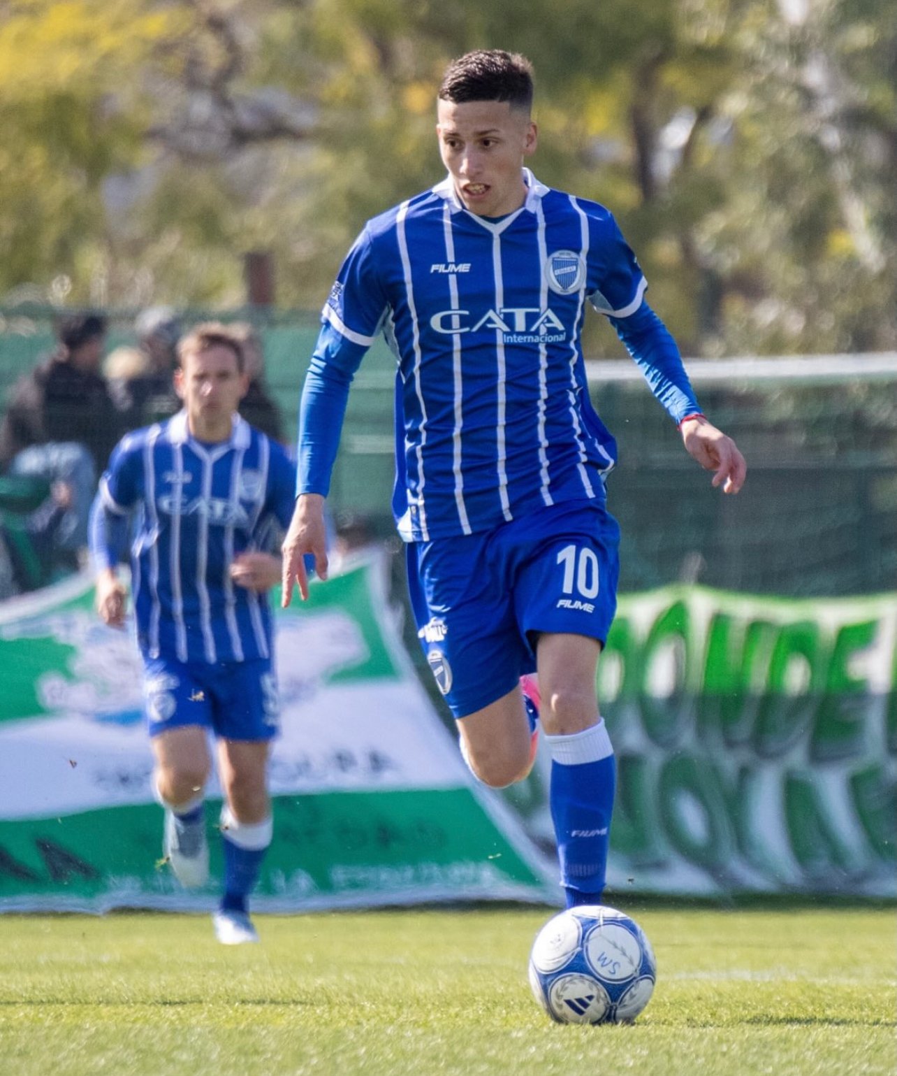 Felipe Cairus y Santiago Martínez, los protagonistas de la victoria frente a San Miguel