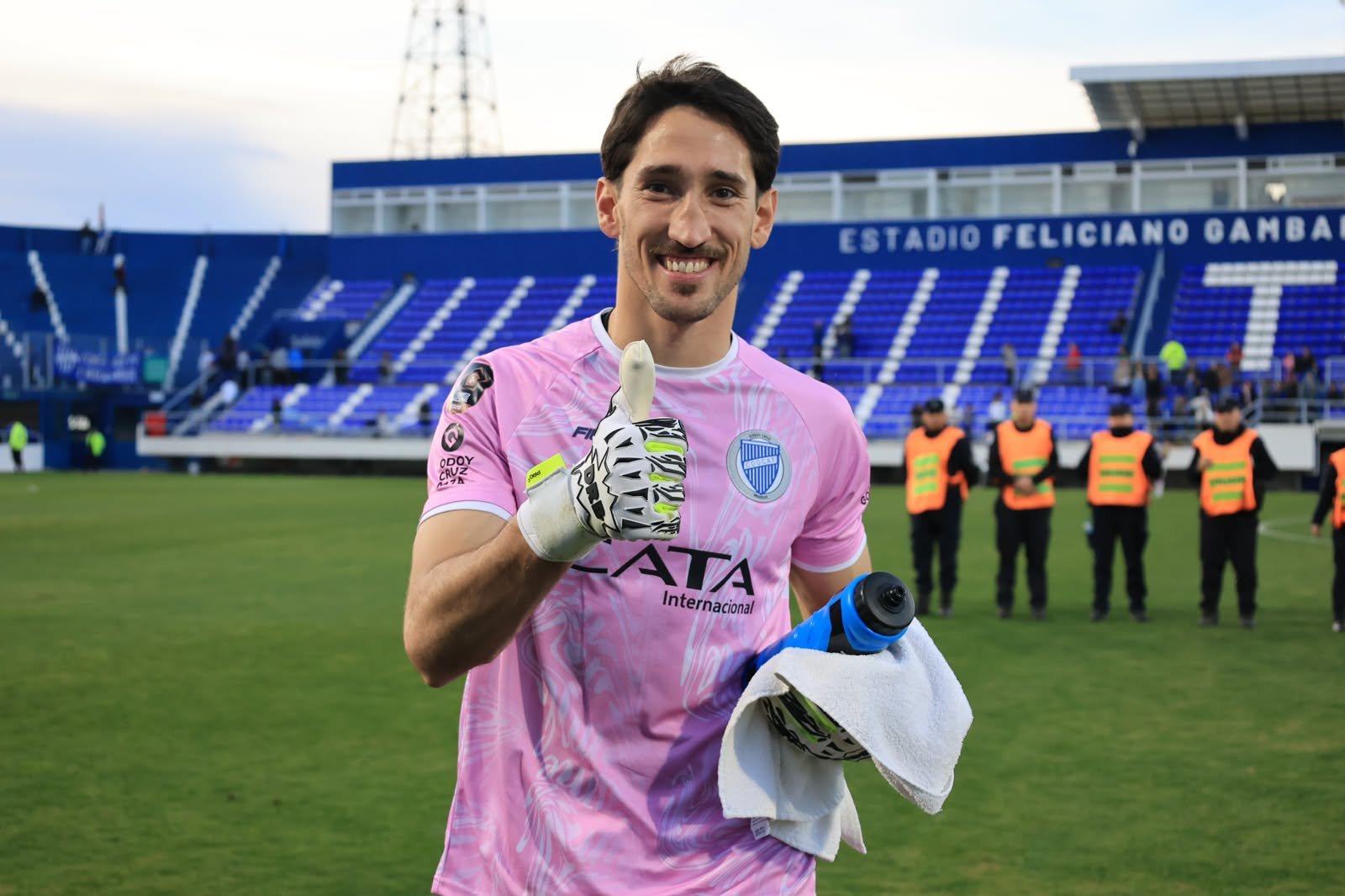 Godoy Cruz se asegura el arco: acuerdo para extender el contrato de Juan Strumia hasta 2029