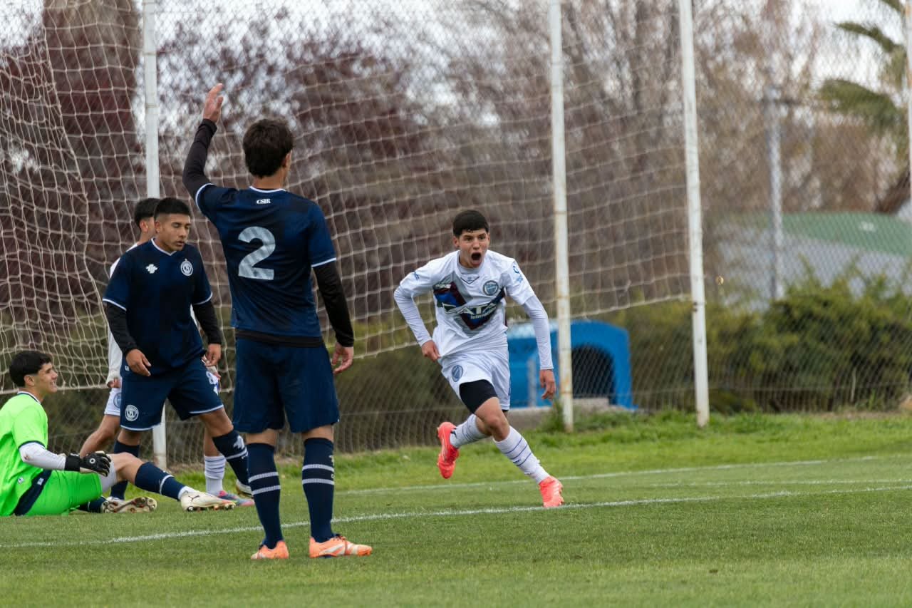 Saldo más que positivo: el Expreso fue superior en la jornada de Juveniles ante Independiente Rivadavia