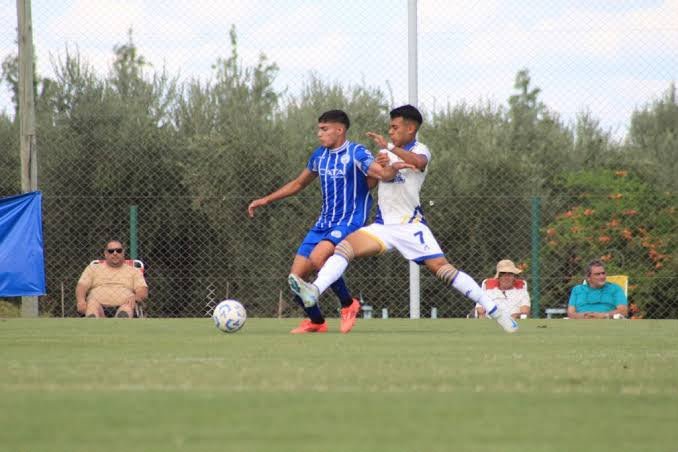 Por los tres puntos, Tomba