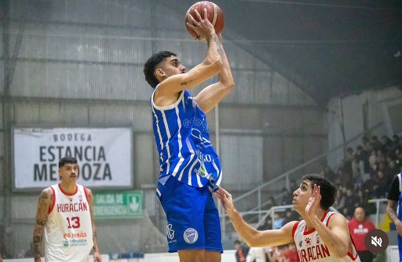 El Tomba pegó primero y quedó a un paso del título
